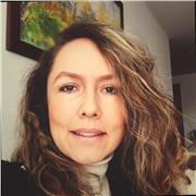 Docente de arquitectura, diseño, historia, y dibujo para estudiantes de todas la edades